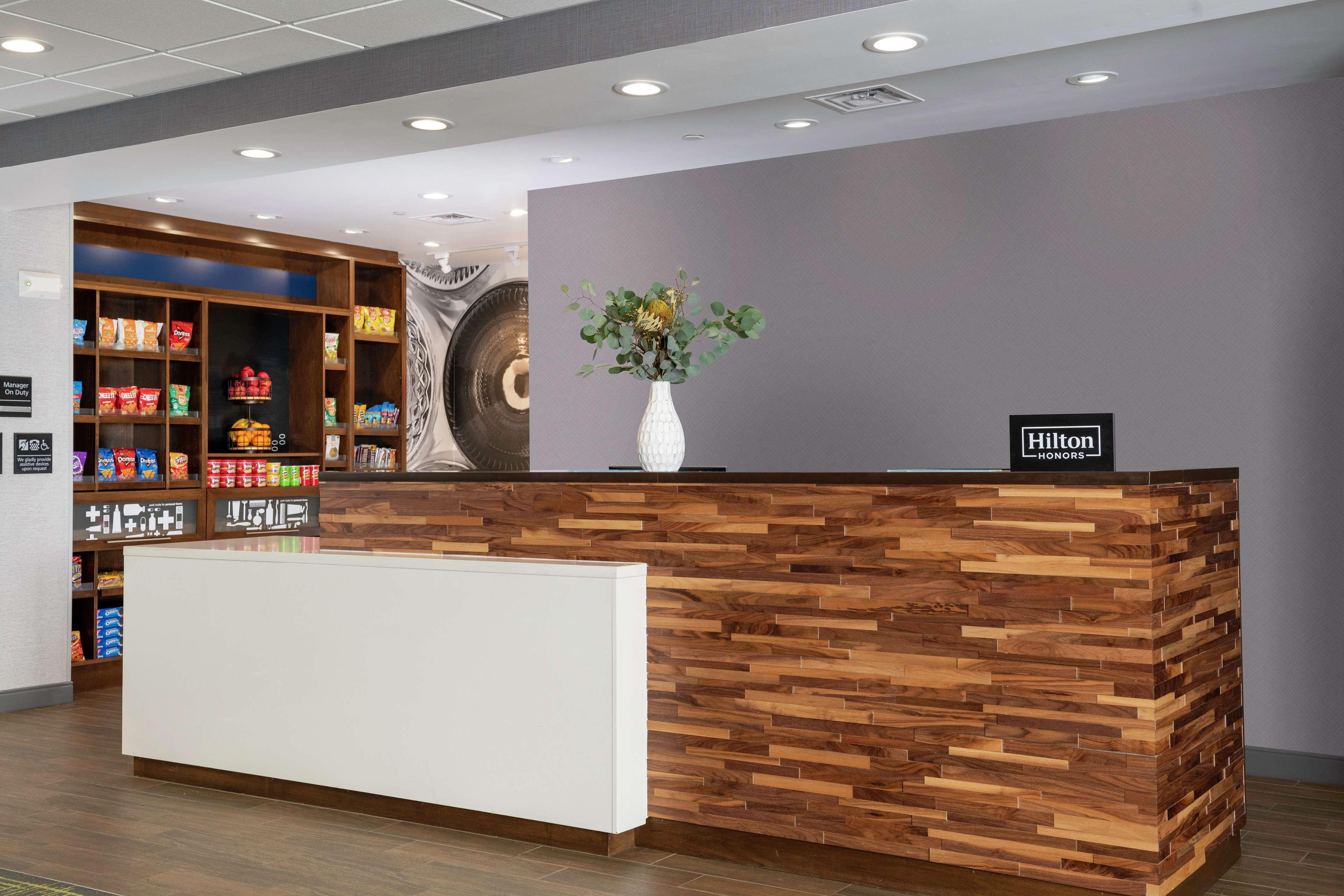 Hampton Inn & Suites Pittsburgh New Stanton Pa Kültér fotó