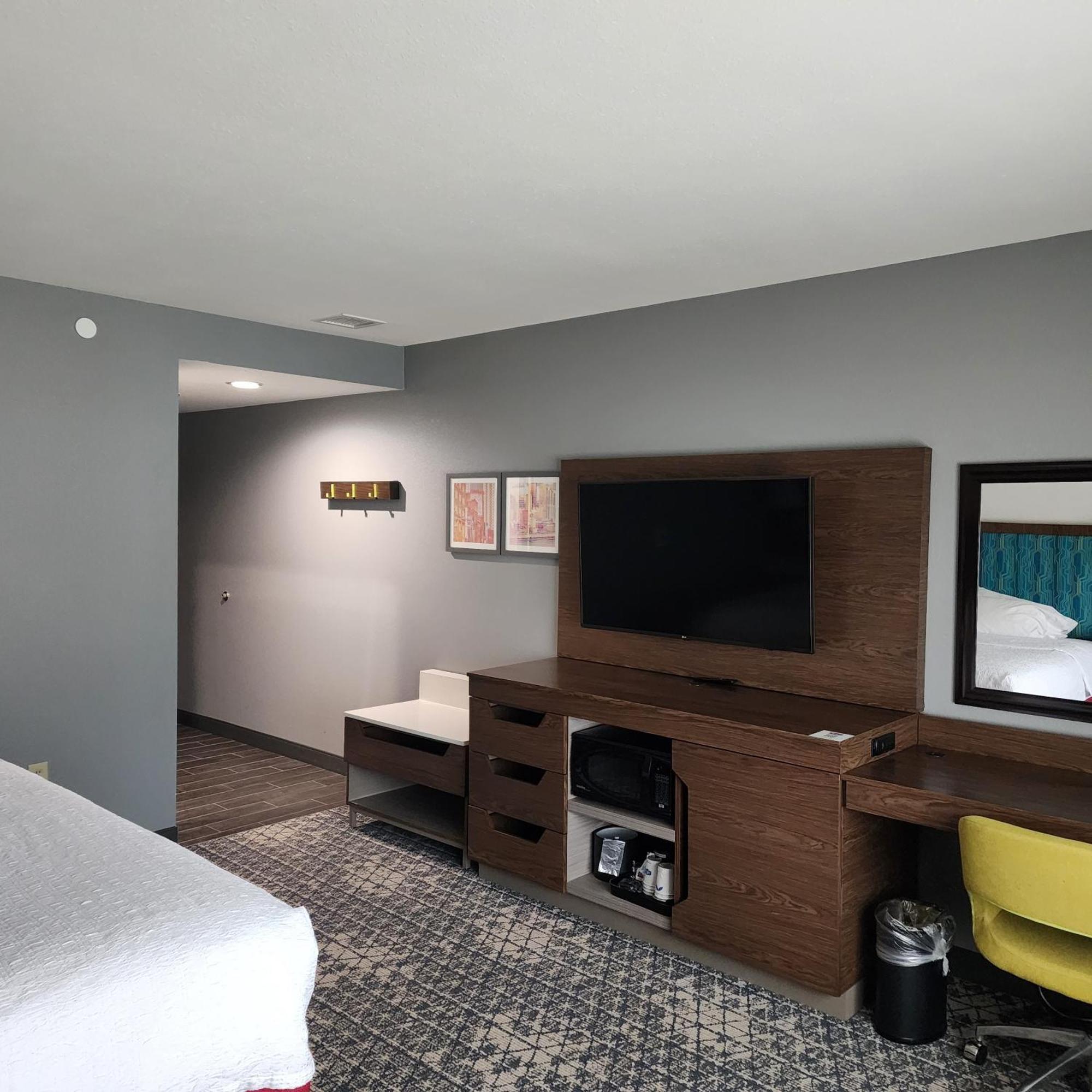 Hampton Inn & Suites Pittsburgh New Stanton Pa Kültér fotó